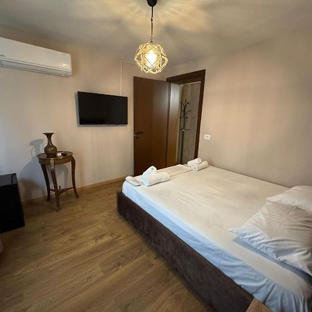 Oda Garden Boutique Hotel Tiranë Luaran gambar