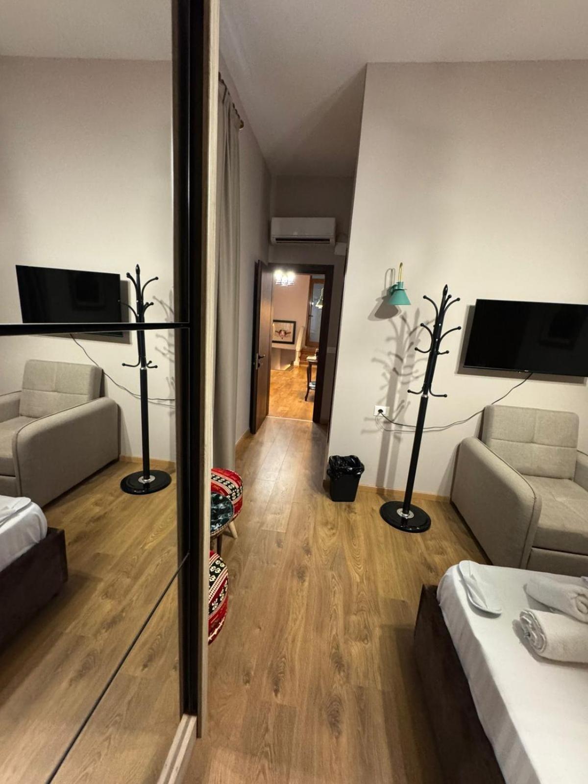 Oda Garden Boutique Hotel Tiranë Luaran gambar