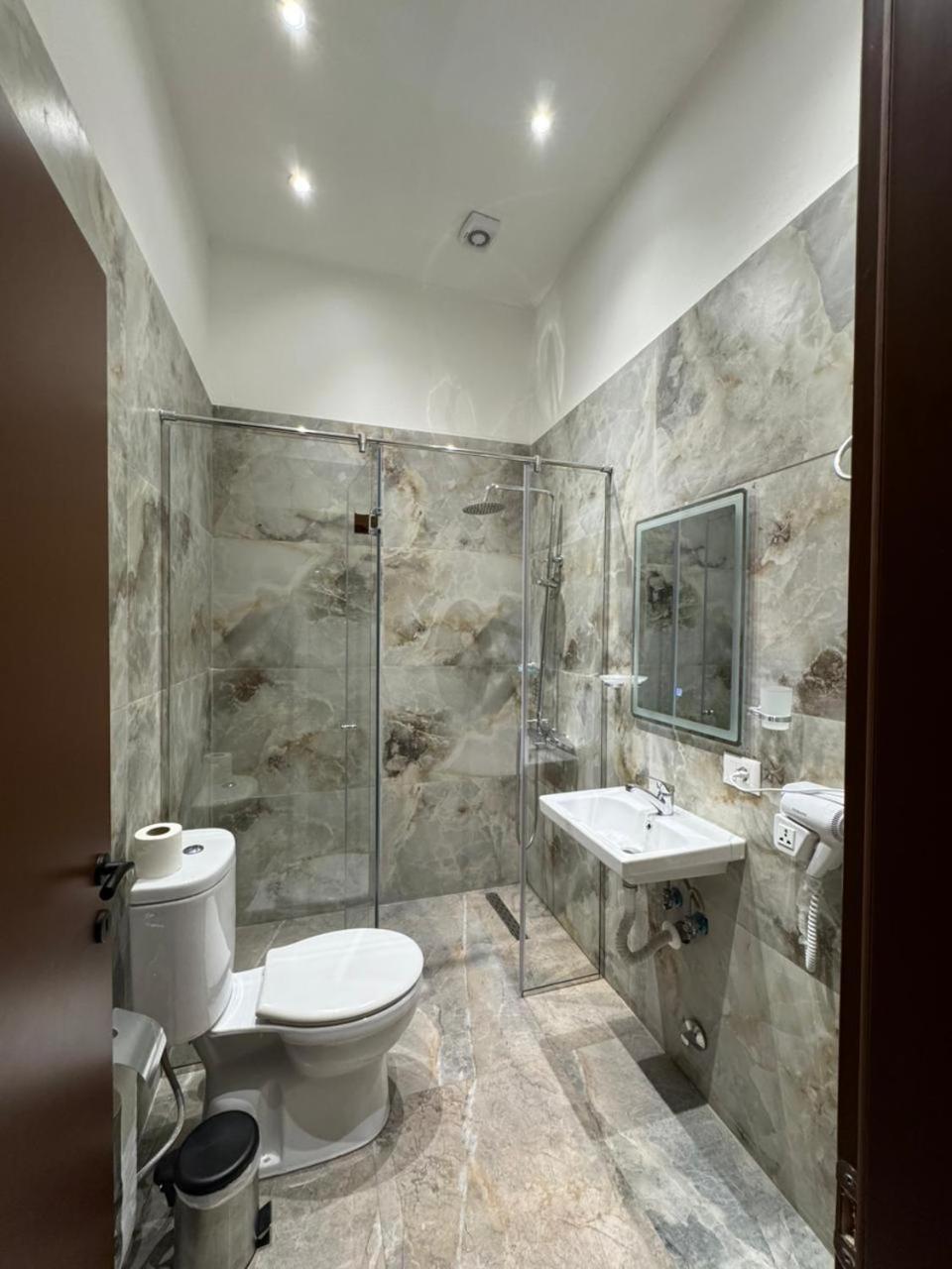 Oda Garden Boutique Hotel Tiranë Luaran gambar