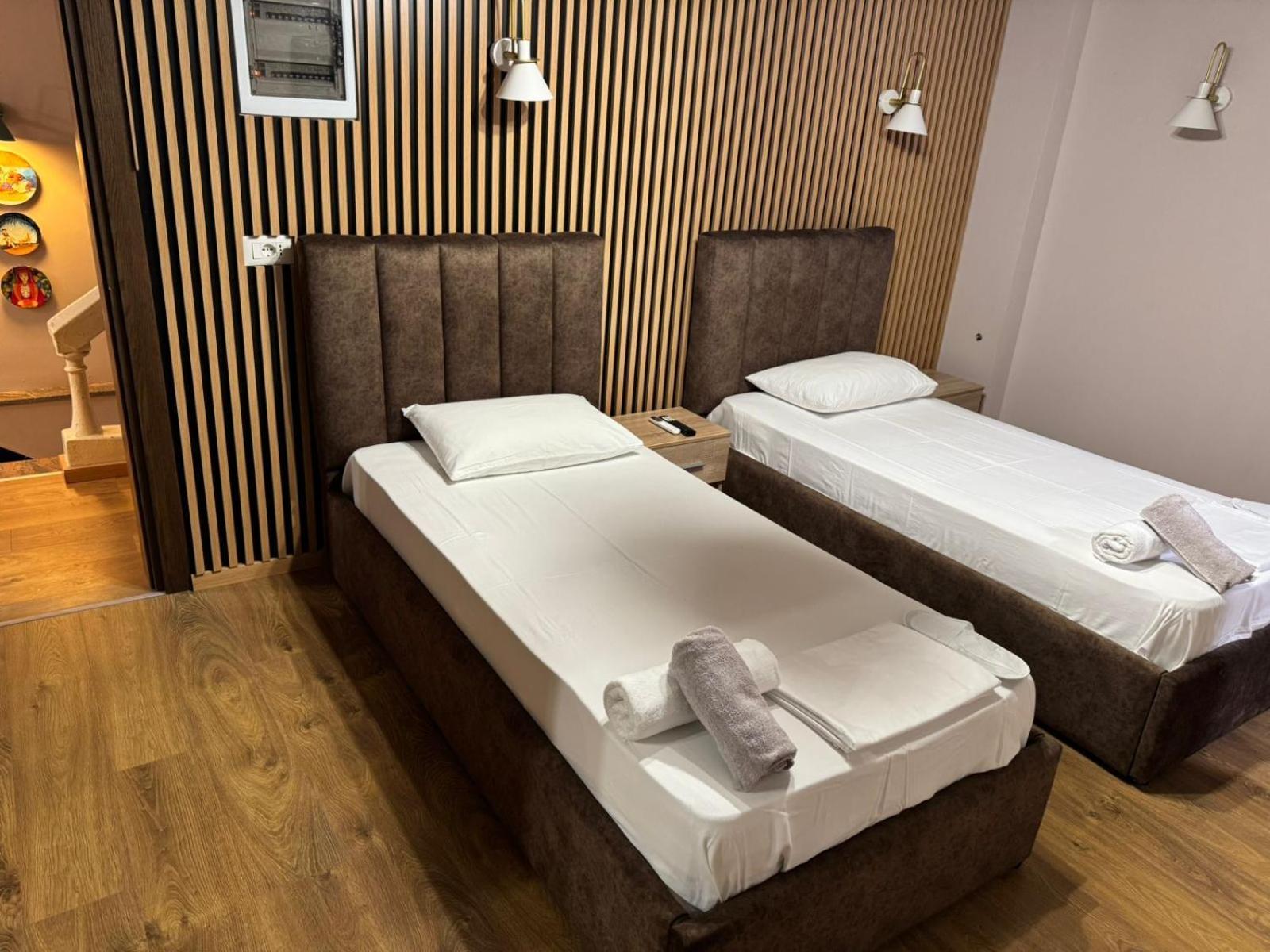 Oda Garden Boutique Hotel Tiranë Luaran gambar