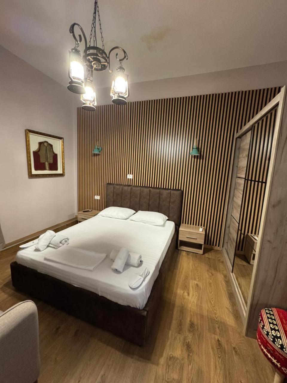 Oda Garden Boutique Hotel Tiranë Luaran gambar